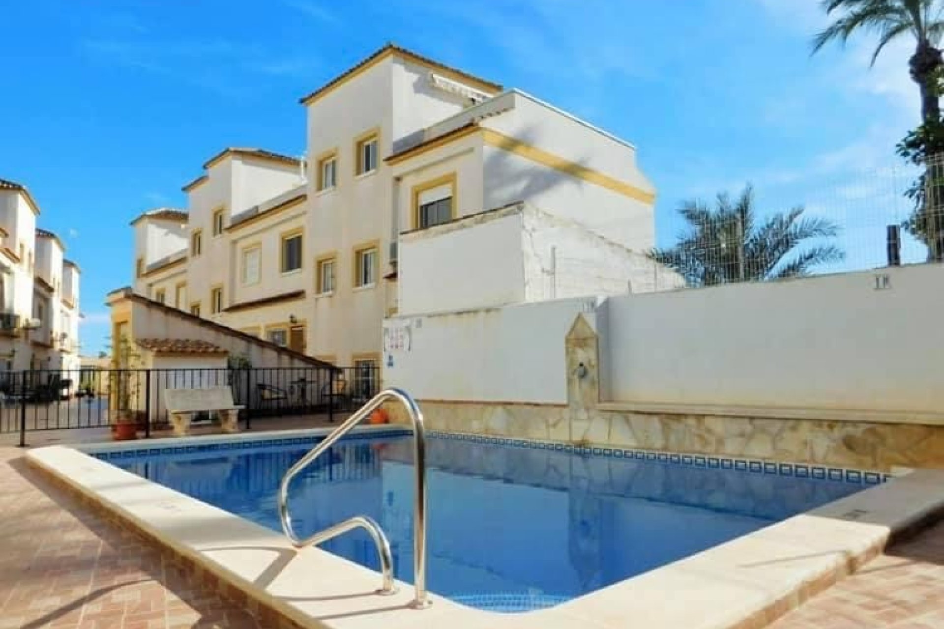 Resale - Town House -
Torremendo - Costa Blanca