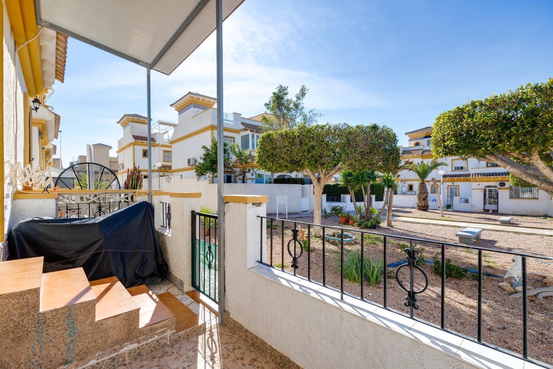 Resale - Town House -
Torrevieja - Aguas Nuevas