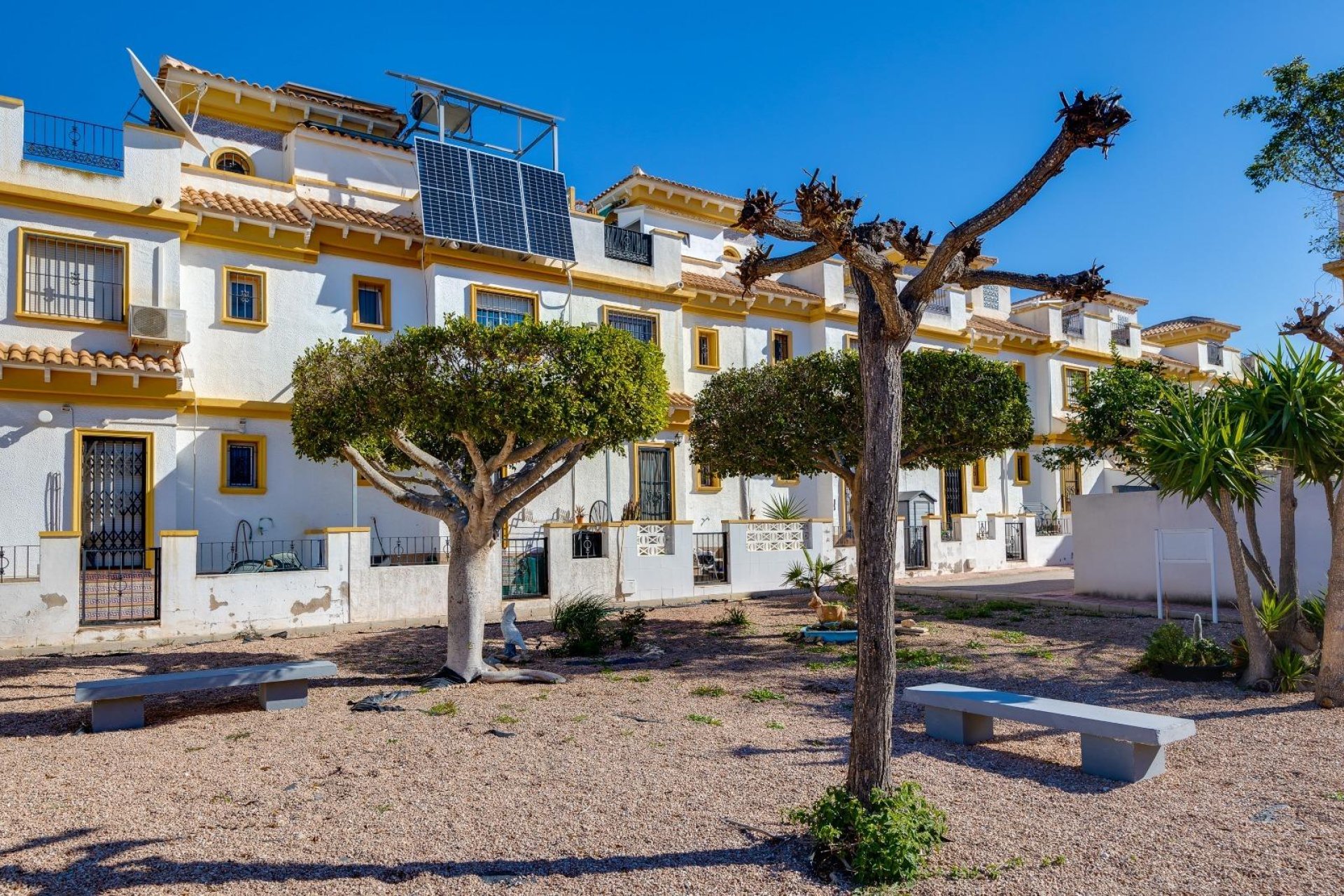 Resale - Town House -
Torrevieja - Aguas Nuevas