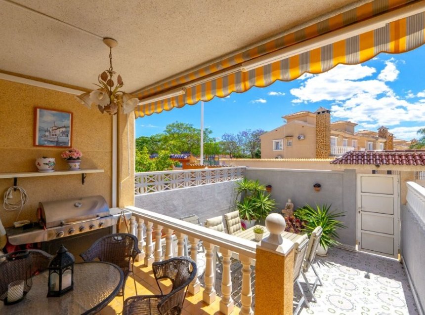 Resale - Town House -
Torrevieja - Aguas Nuevas