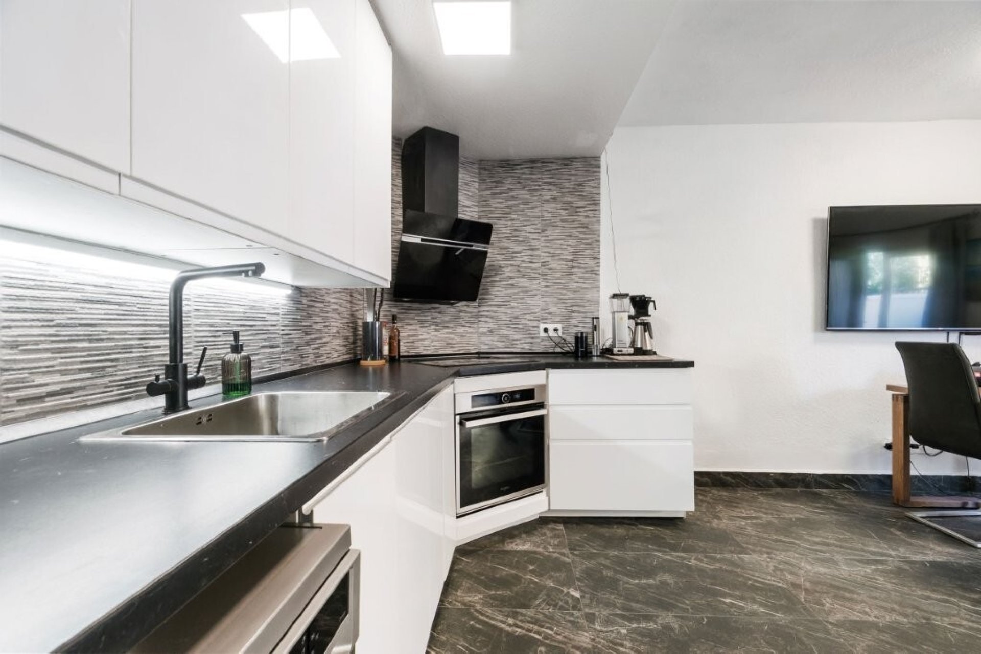 Resale - Town House -
Torrevieja - Cabo Cervera