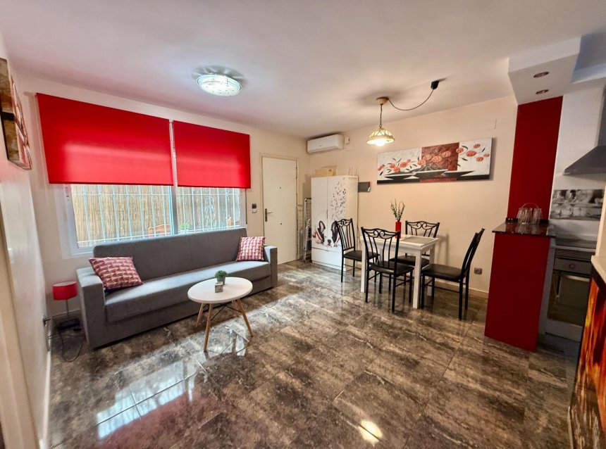 Resale - Town House -
Torrevieja - Carrefour