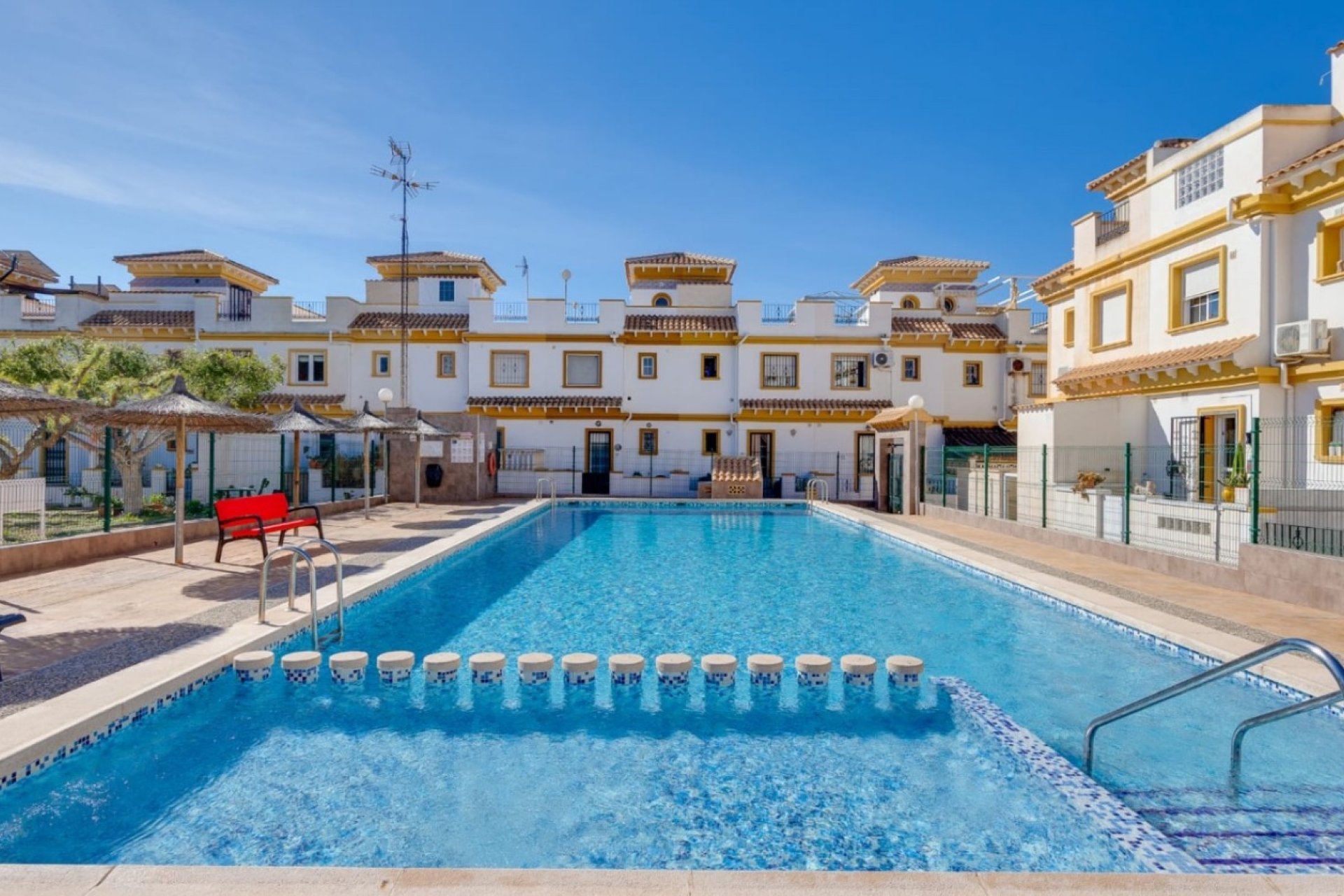 Resale - Town House -
Torrevieja - Costa Blanca
