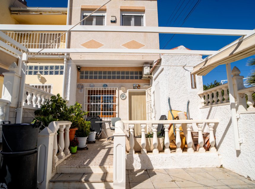 Resale - Town House -
Torrevieja - Costa Blanca