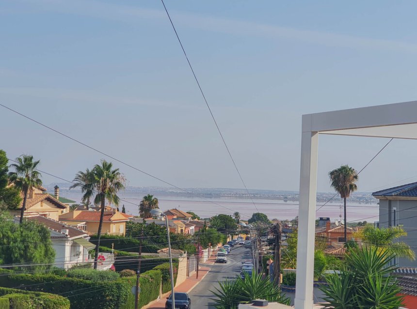Resale - Town House -
Torrevieja - Costa Blanca