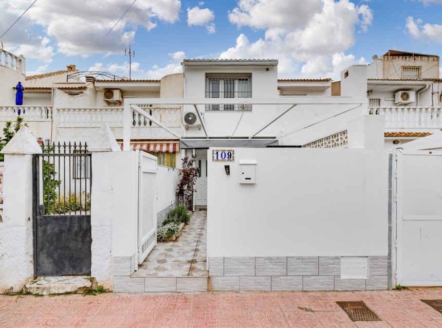 Resale - Town House -
Torrevieja - Costa Blanca