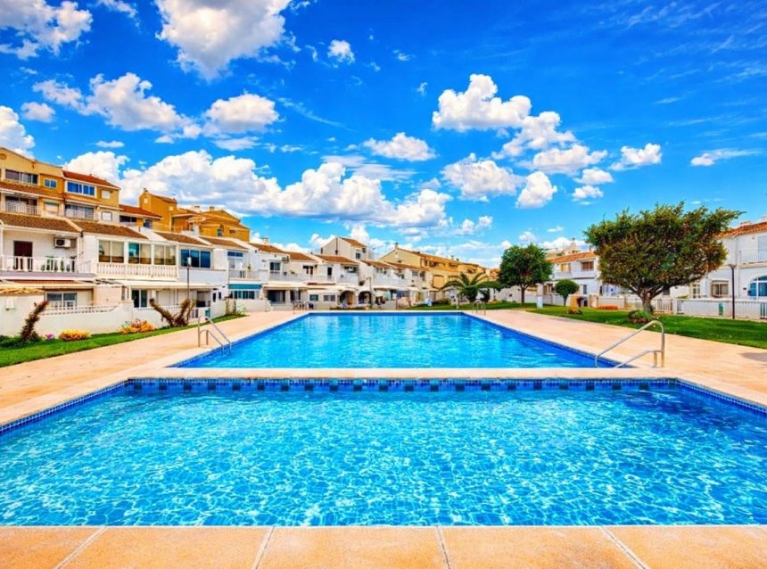 Resale - Town House -
Torrevieja - Costa Blanca