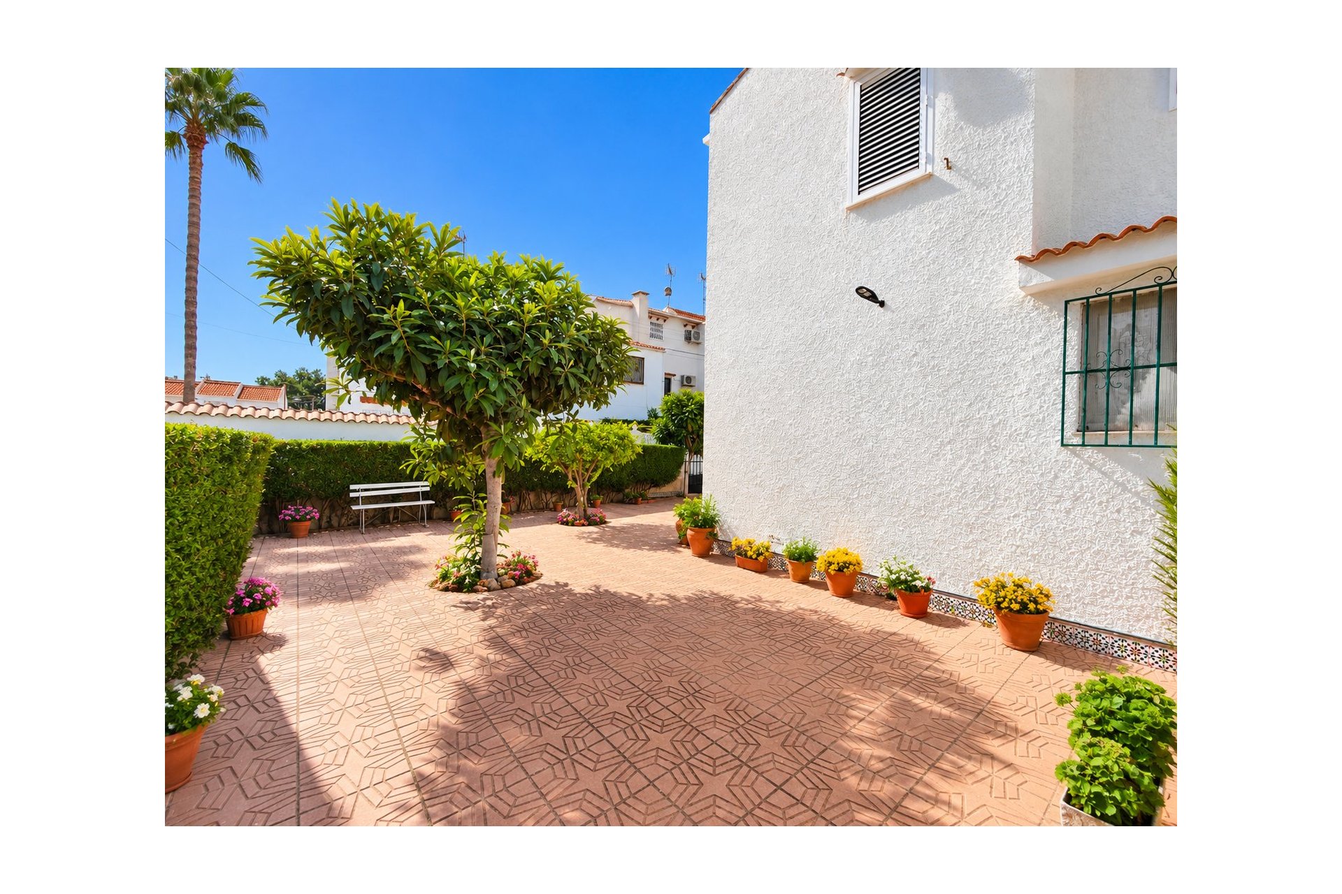 Resale - Town House -
Torrevieja - Costa Blanca