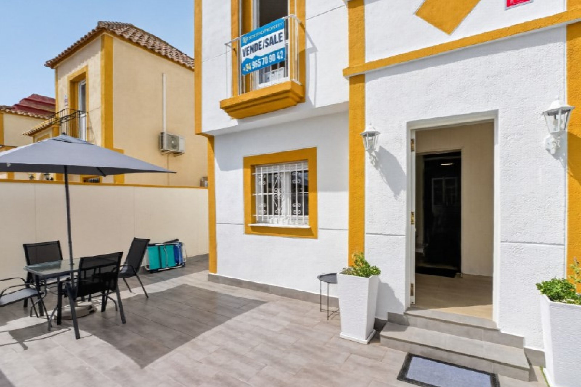 Resale - Town House -
Torrevieja - Costa Blanca