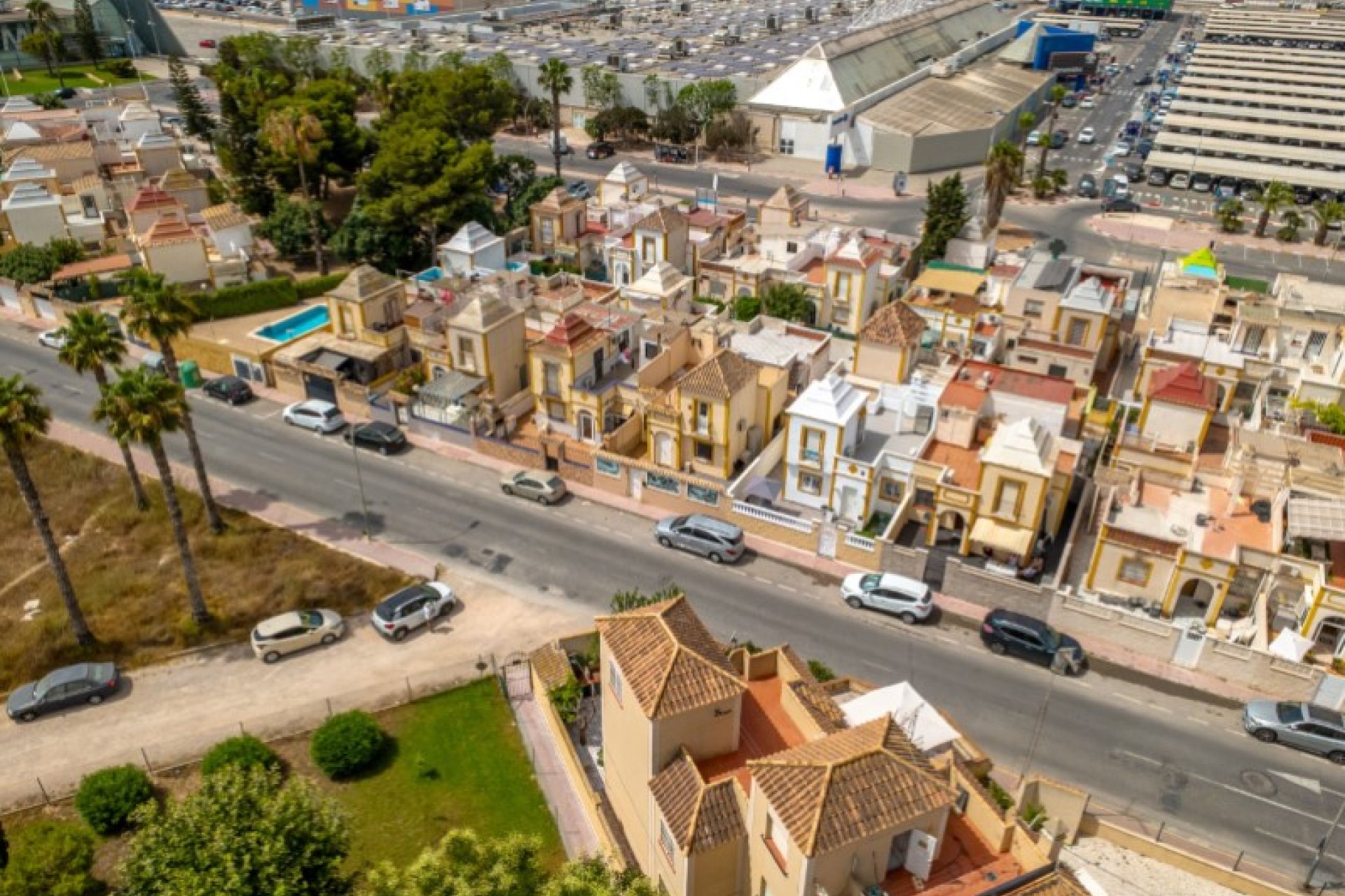 Resale - Town House -
Torrevieja - Costa Blanca
