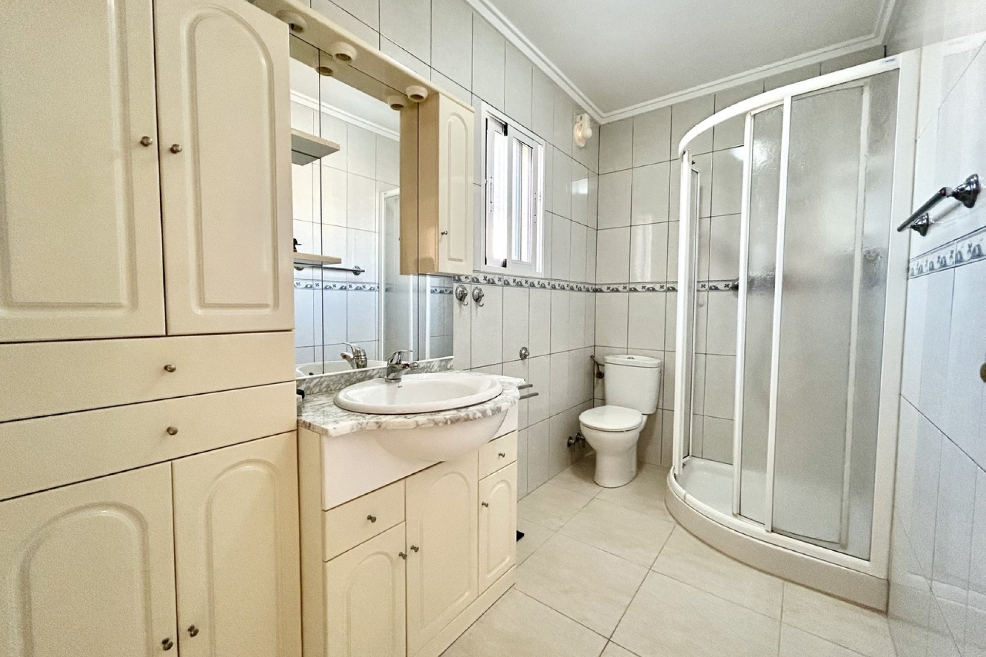 Resale - Town House -
Torrevieja - Costa Blanca
