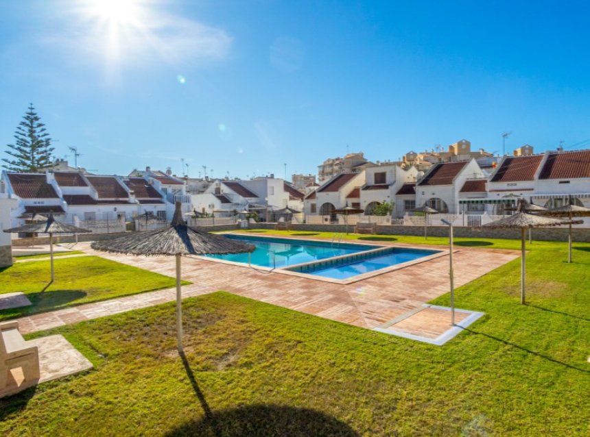 Resale - Town House -
Torrevieja - Costa Blanca