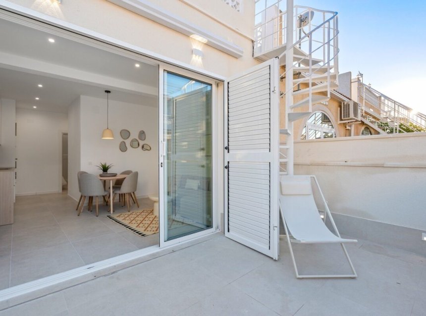 Resale - Town House -
Torrevieja - Costa Blanca