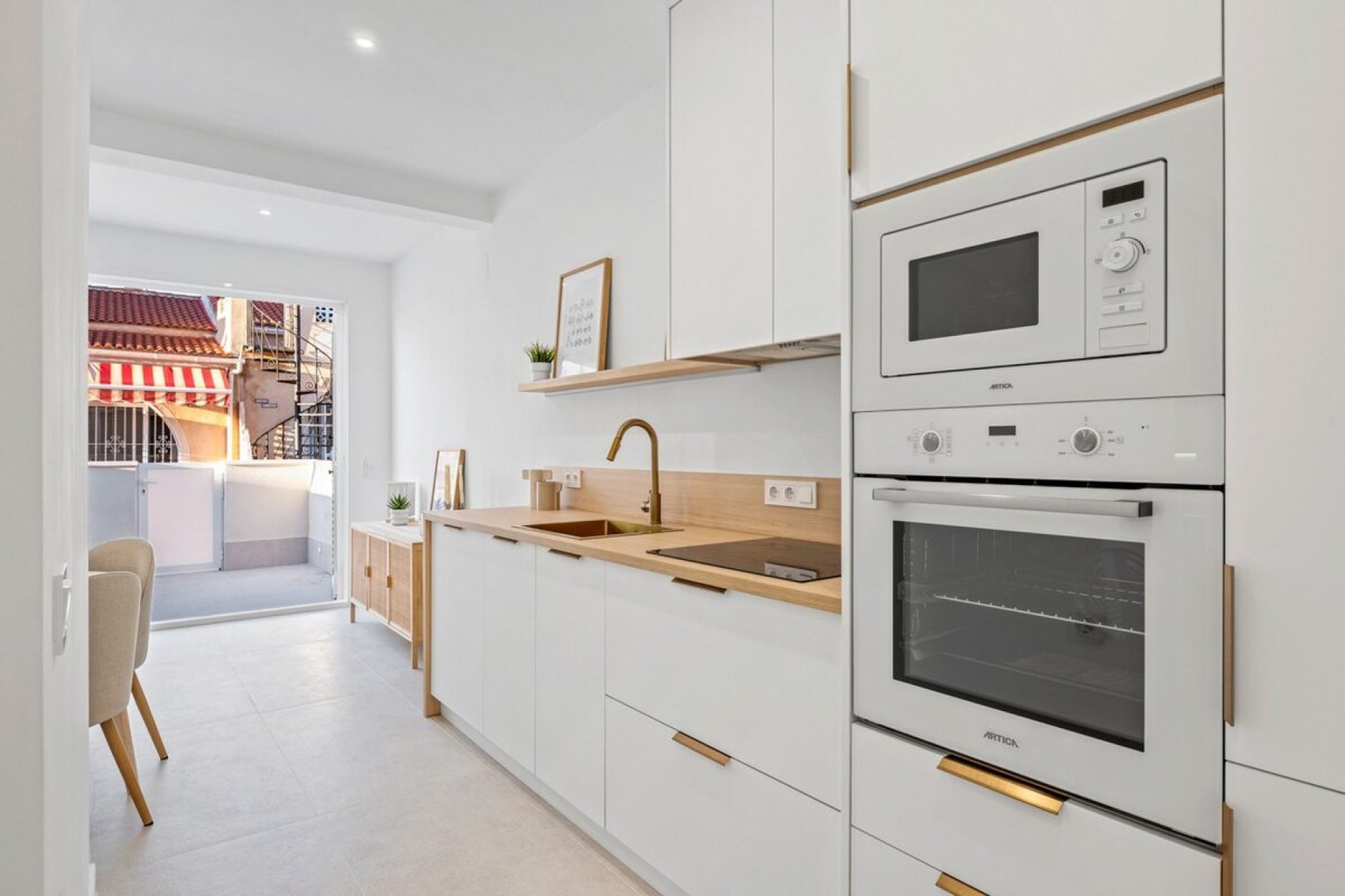 Resale - Town House -
Torrevieja - Costa Blanca