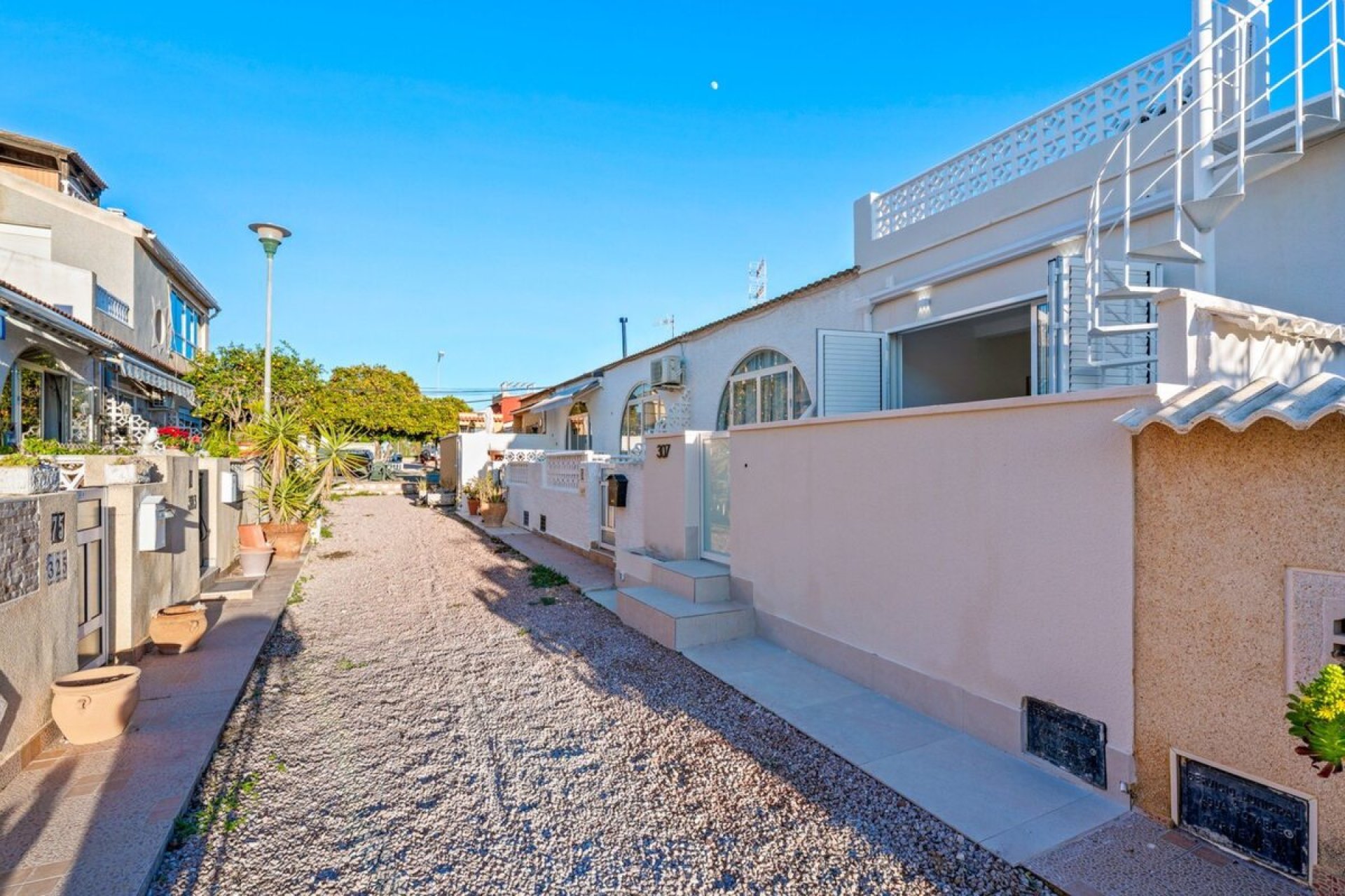 Resale - Town House -
Torrevieja - Costa Blanca