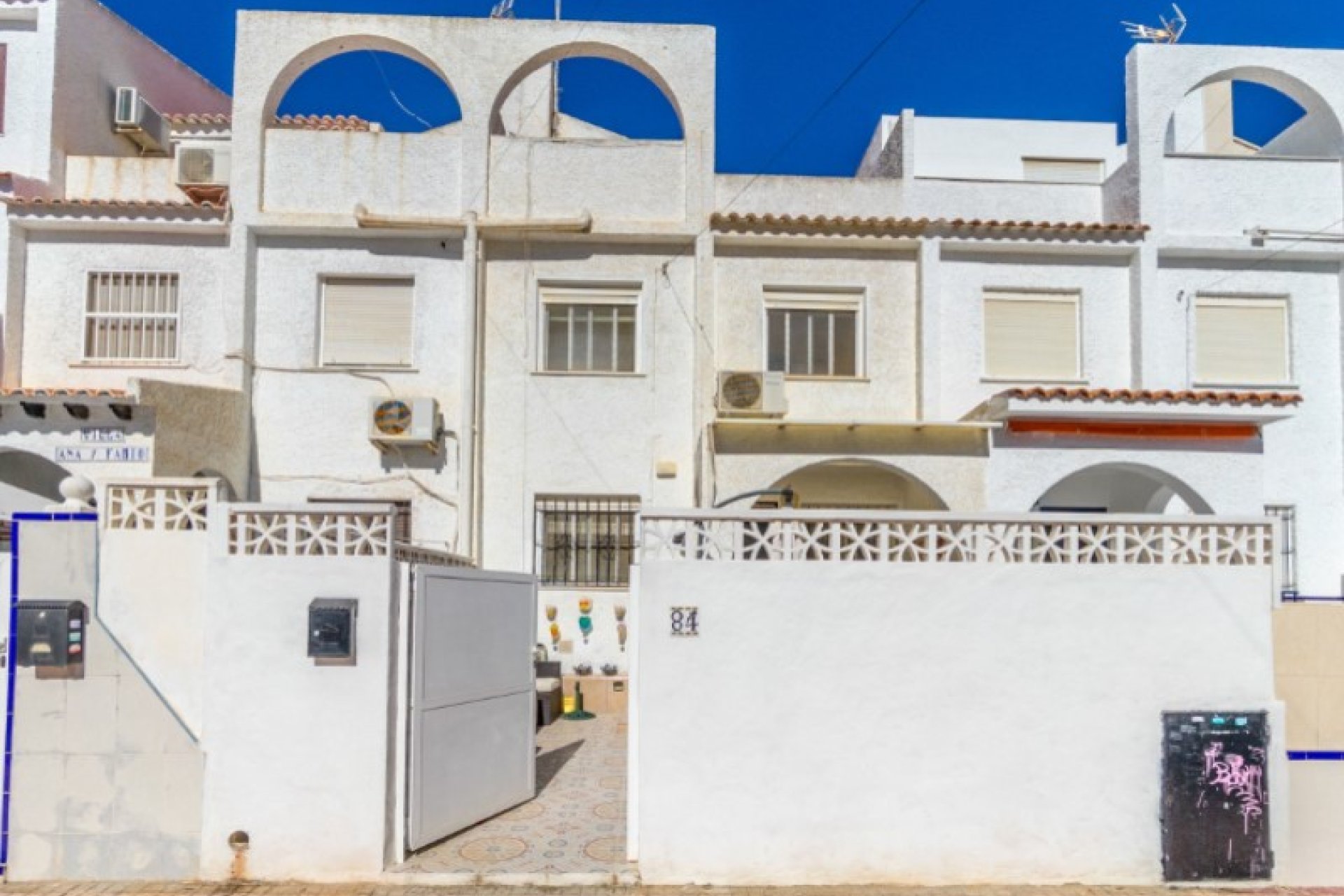 Resale - Town House -
Torrevieja - Costa Blanca