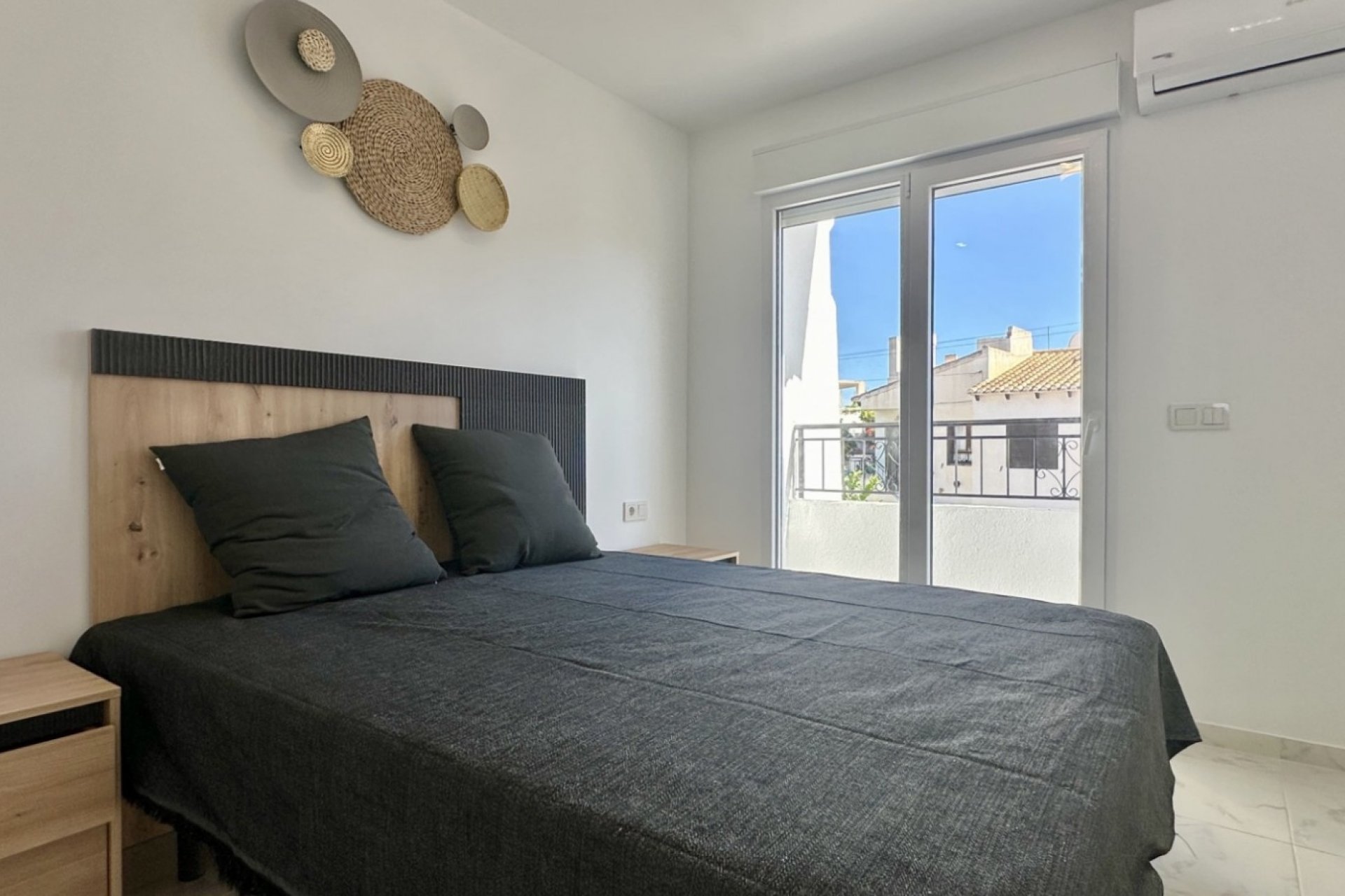 Resale - Town House -
Torrevieja - Costa Blanca