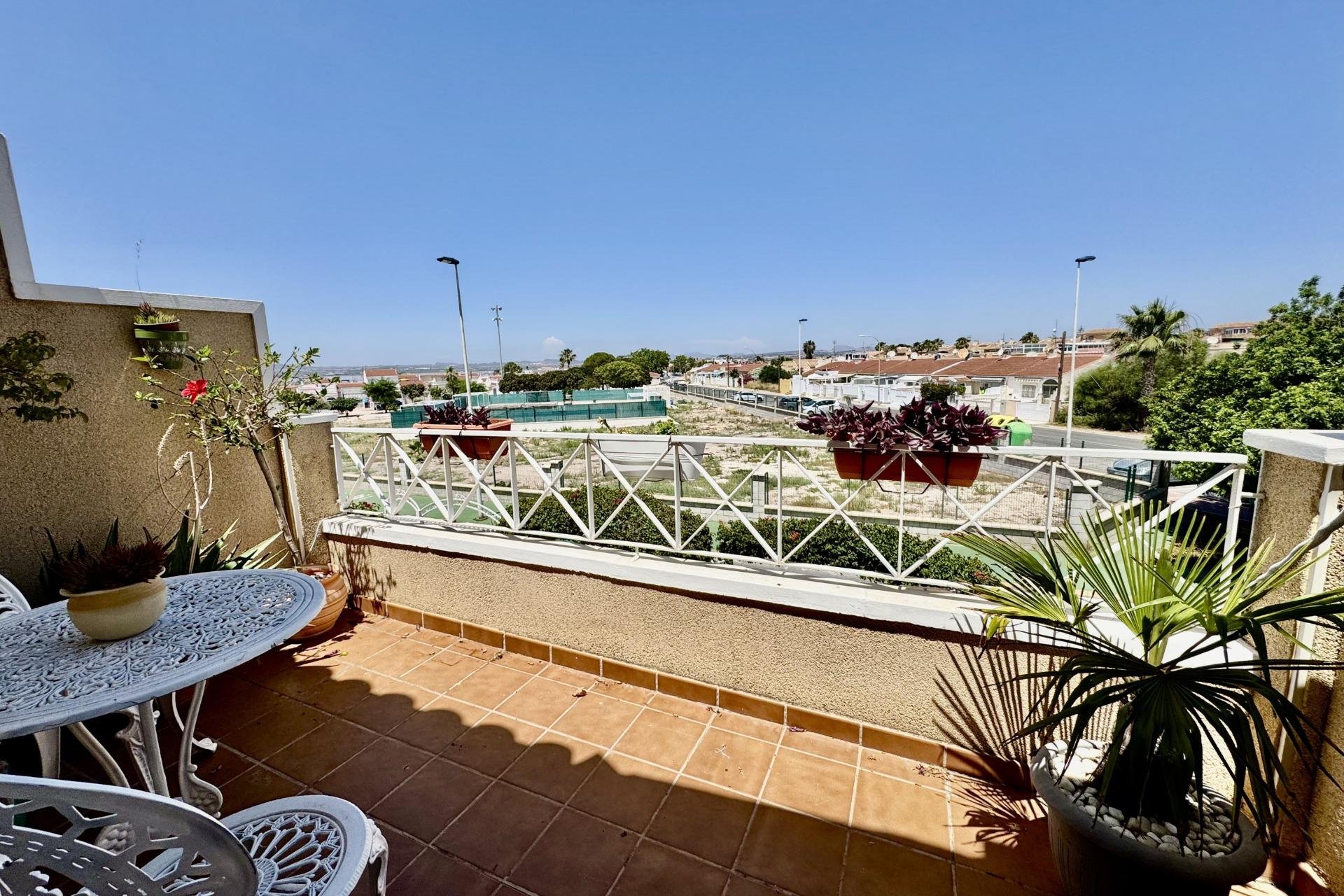 Resale - Town House -
Torrevieja - La Siesta - El Salado - Torreta