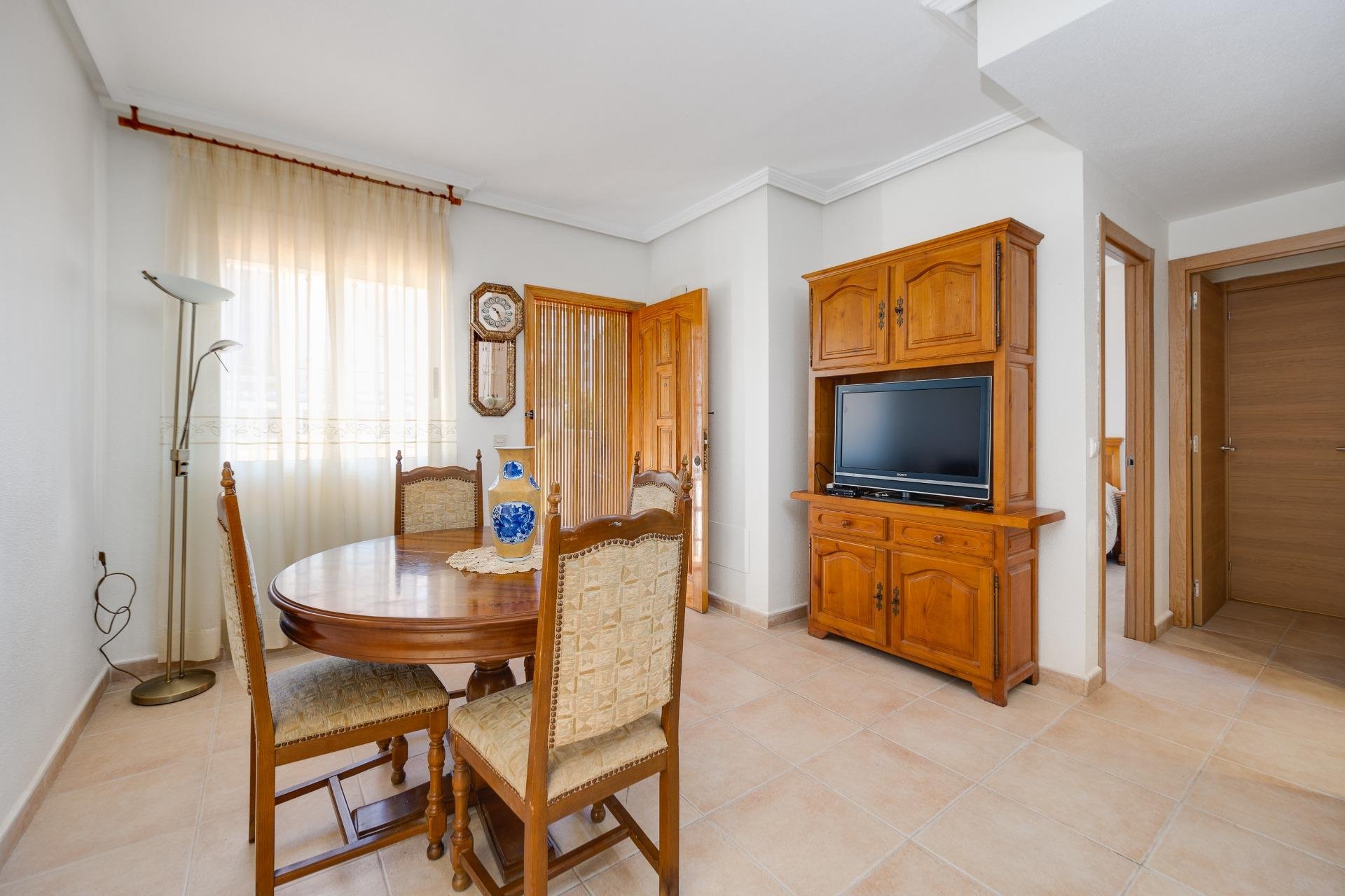 Resale - Town House -
Torrevieja - La Veleta
