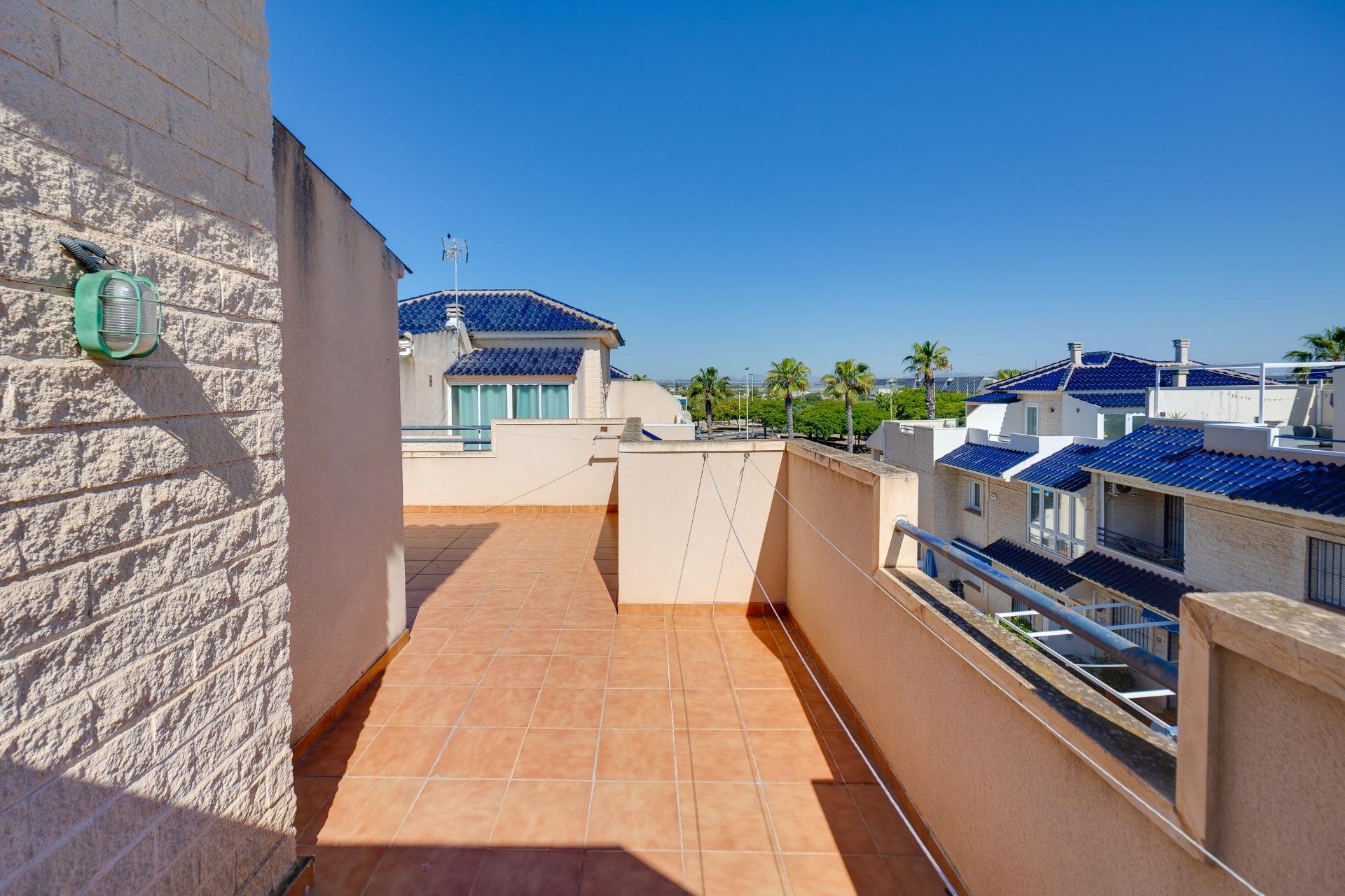 Resale - Town House -
Torrevieja - La Veleta