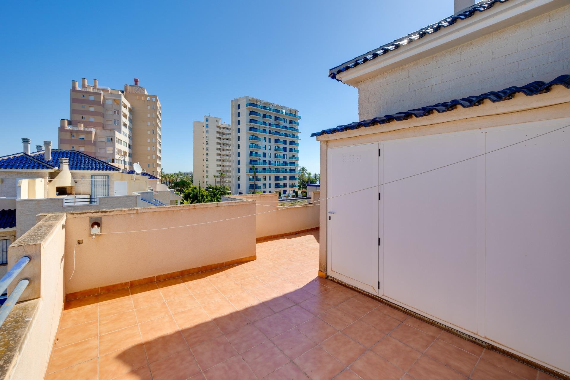 Resale - Town House -
Torrevieja - La Veleta