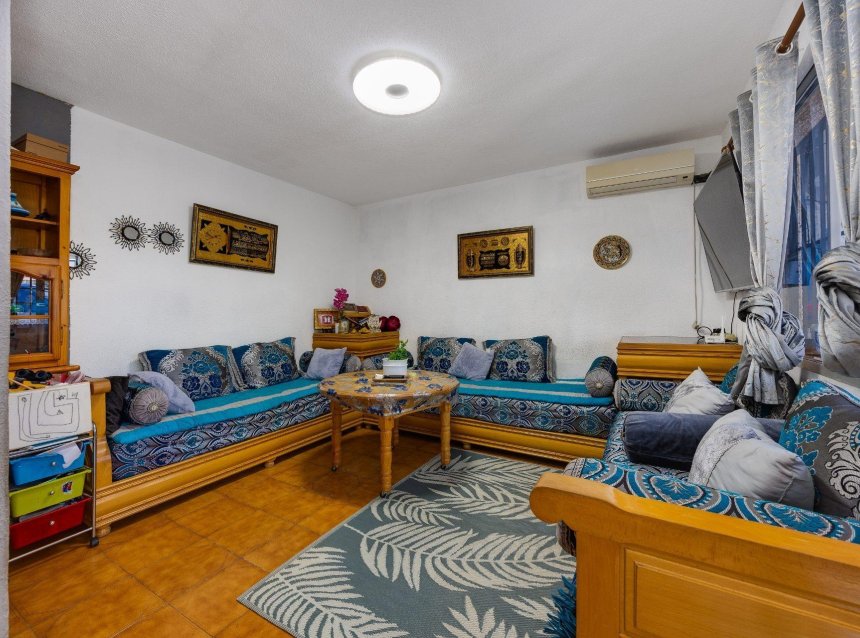 Resale - Town House -
Torrevieja - Nueva Torrevieja