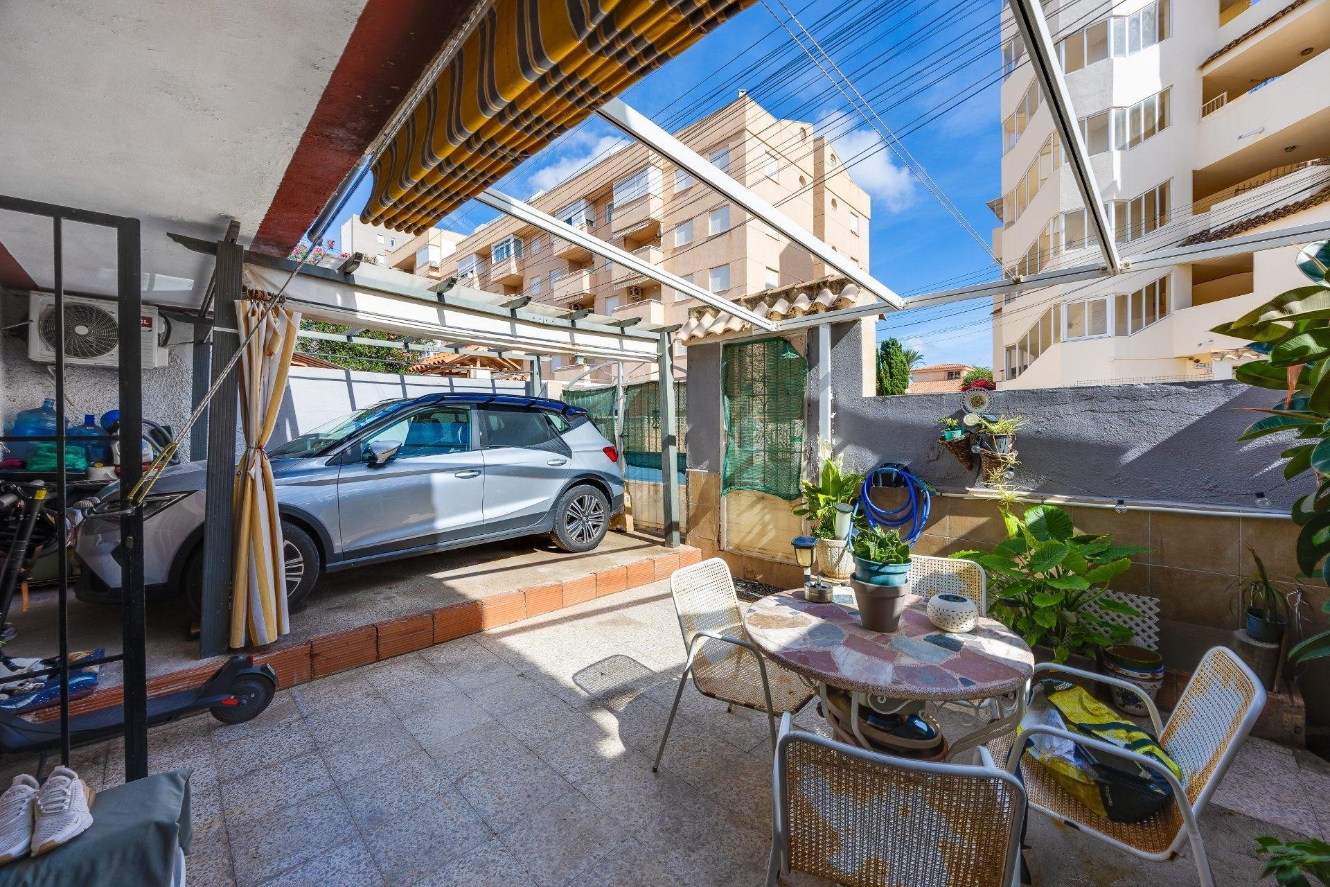 Resale - Town House -
Torrevieja - Nueva Torrevieja