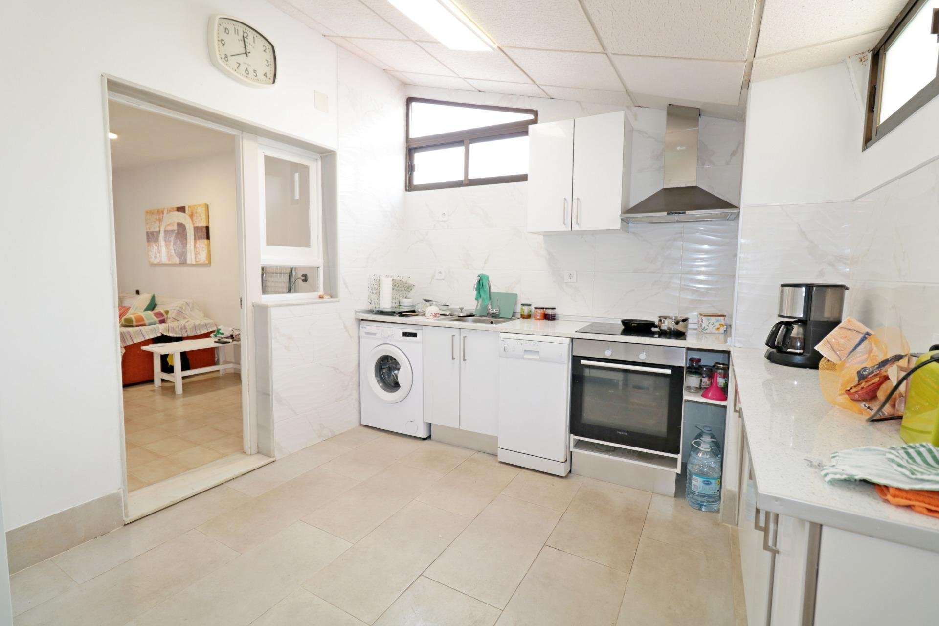 Resale - Town House -
Torrevieja - Playa De Los Naufragos