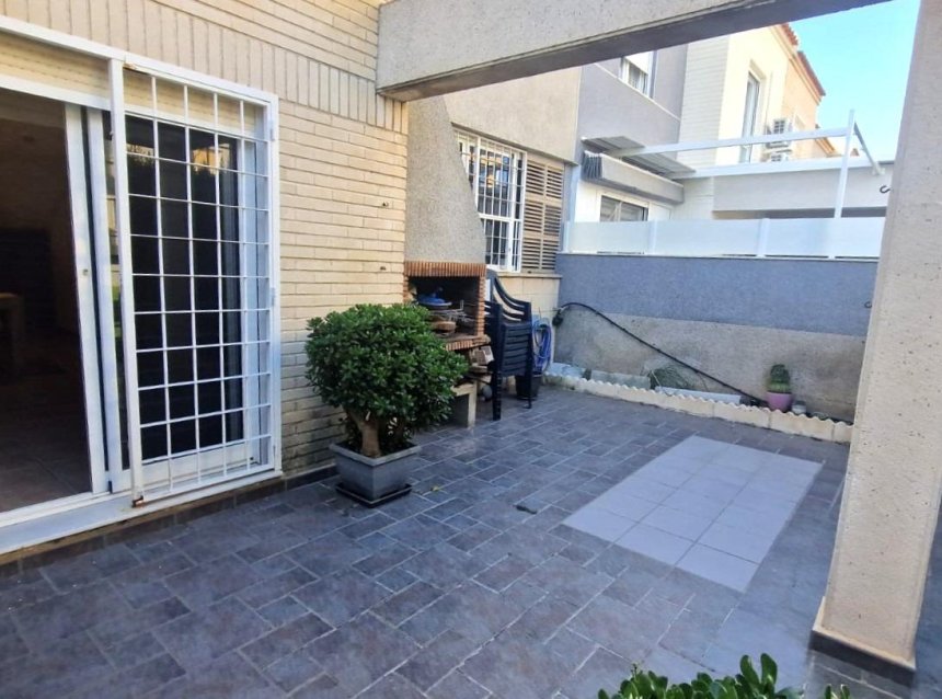 Resale - Town House -
Torrevieja - Torreblanca