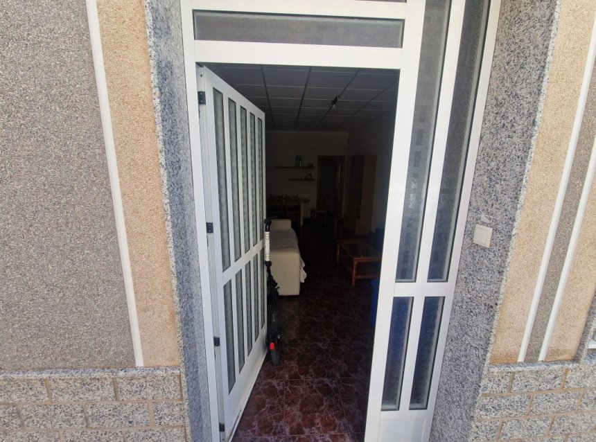 Resale - Town House -
Torrevieja