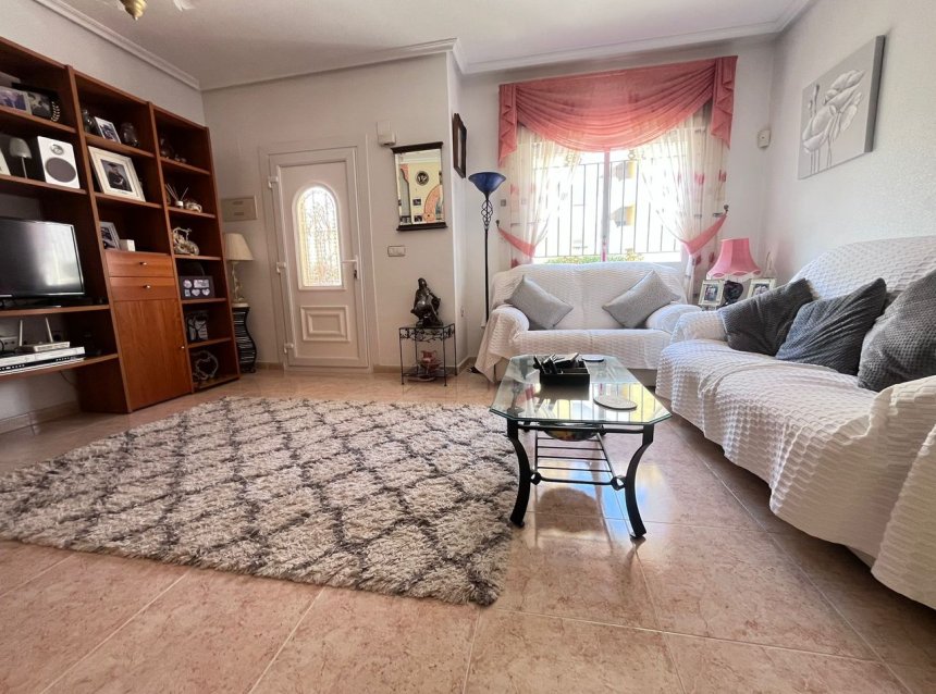 Resale - Town House -
Villamartin - Costa Blanca