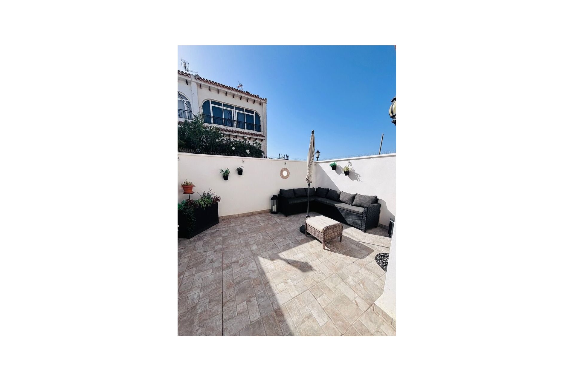 Resale - Town House -
Villamartin - Costa Blanca
