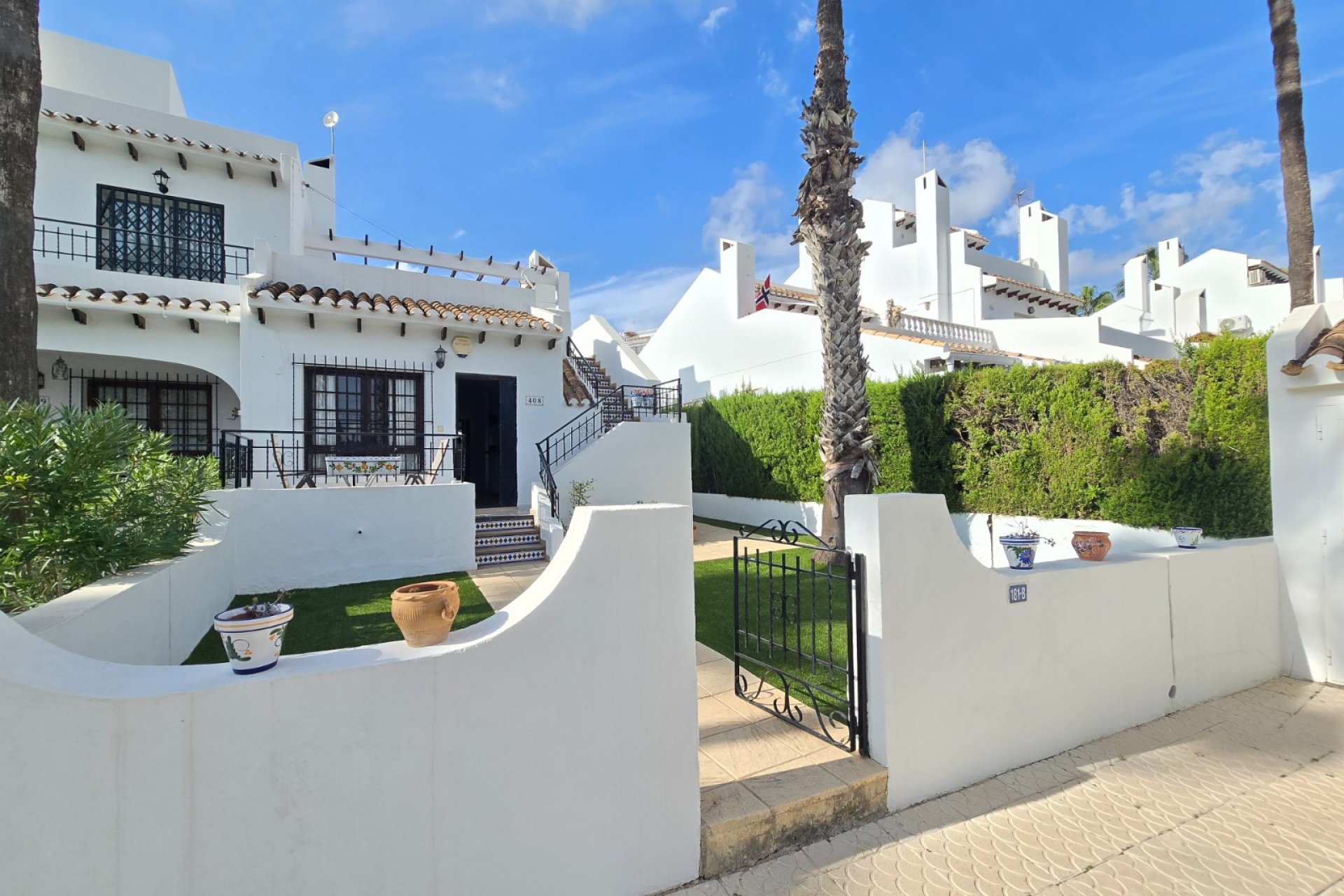 Resale - Town House -
Villamartin - Costa Blanca