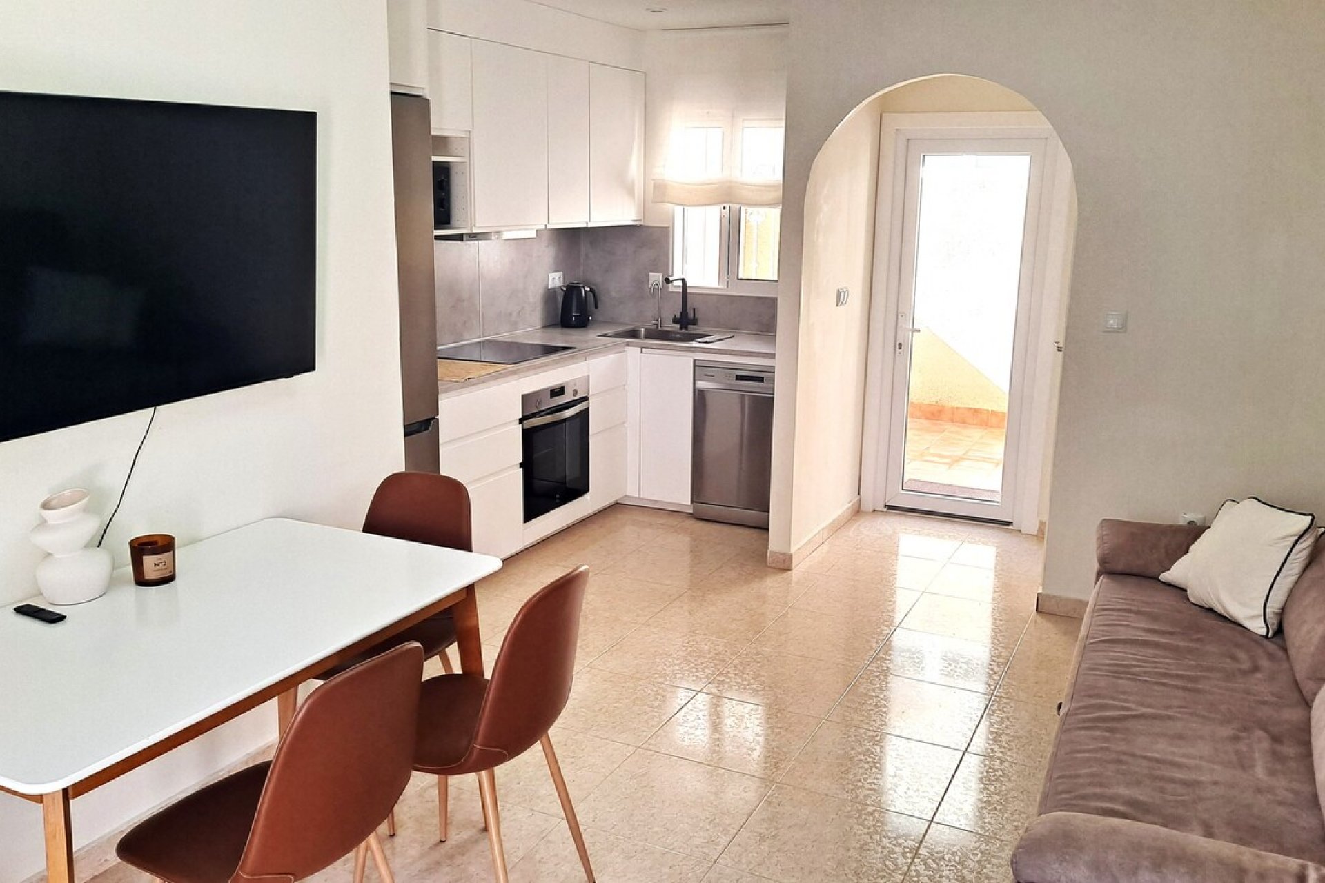 Resale - Town House -
Villamartin - Costa Blanca
