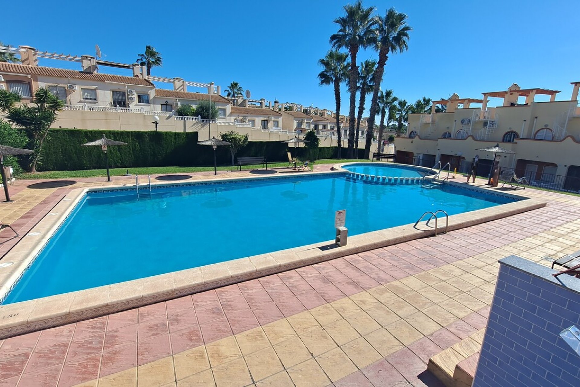 Resale - Town House -
Villamartin - Costa Blanca
