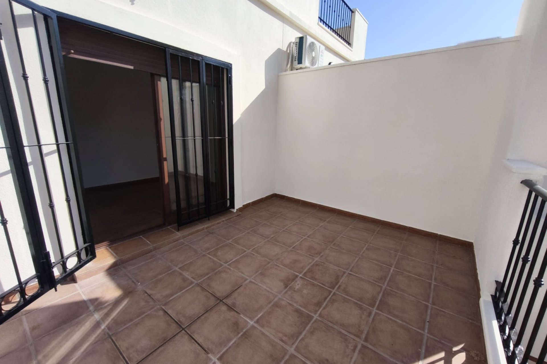Resale - Villa -
Algorfa - Inland