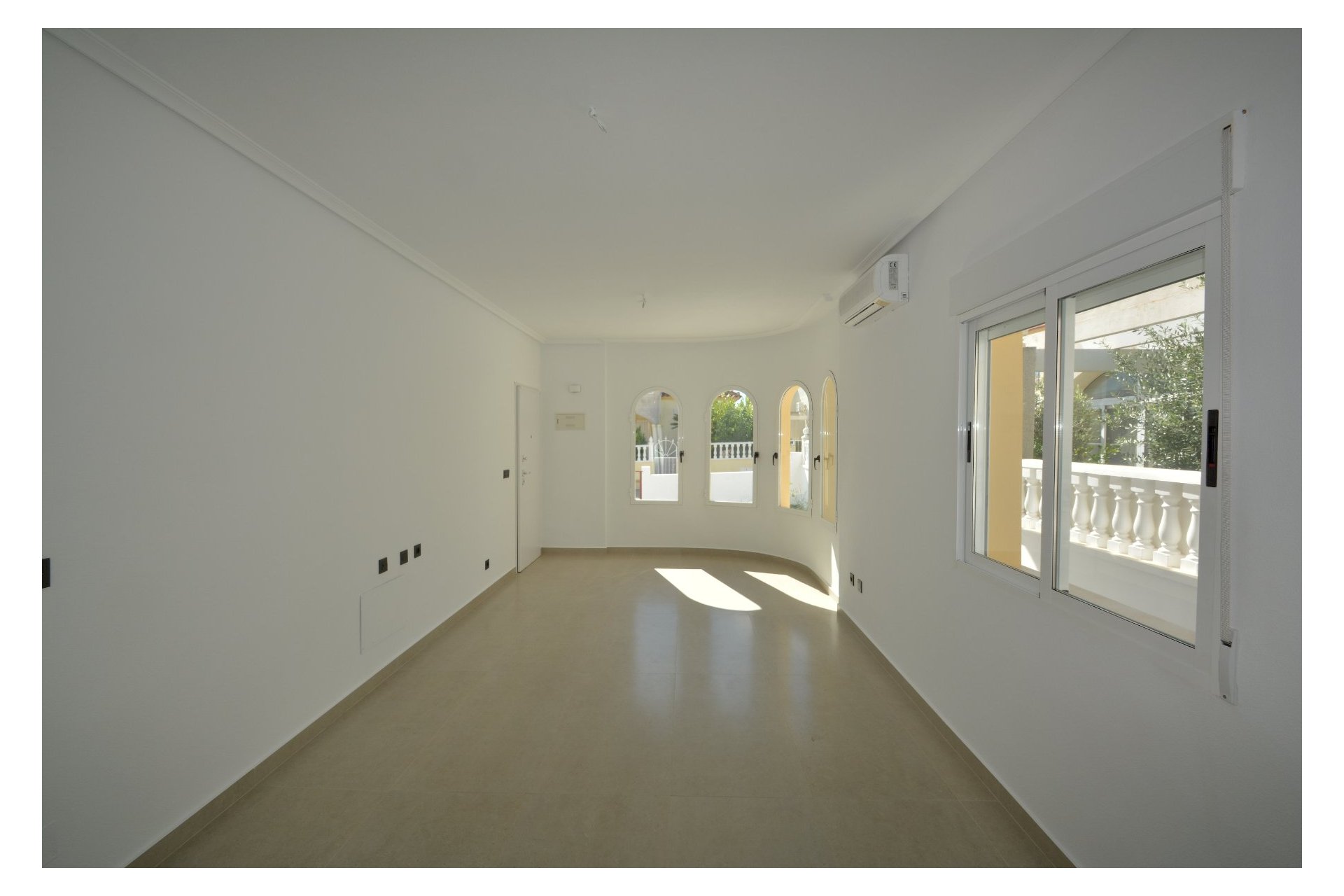 Resale - Villa -
Algorfa - Inland