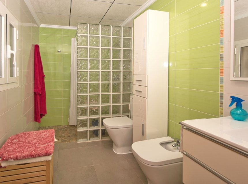 Resale - Villa -
Benijofar - Costa Blanca