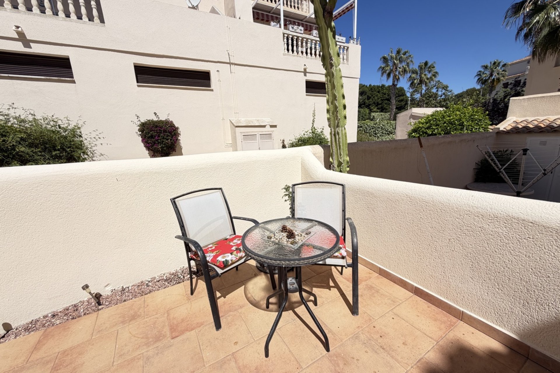 Resale - Villa -
Las Ramblas Golf - Inland