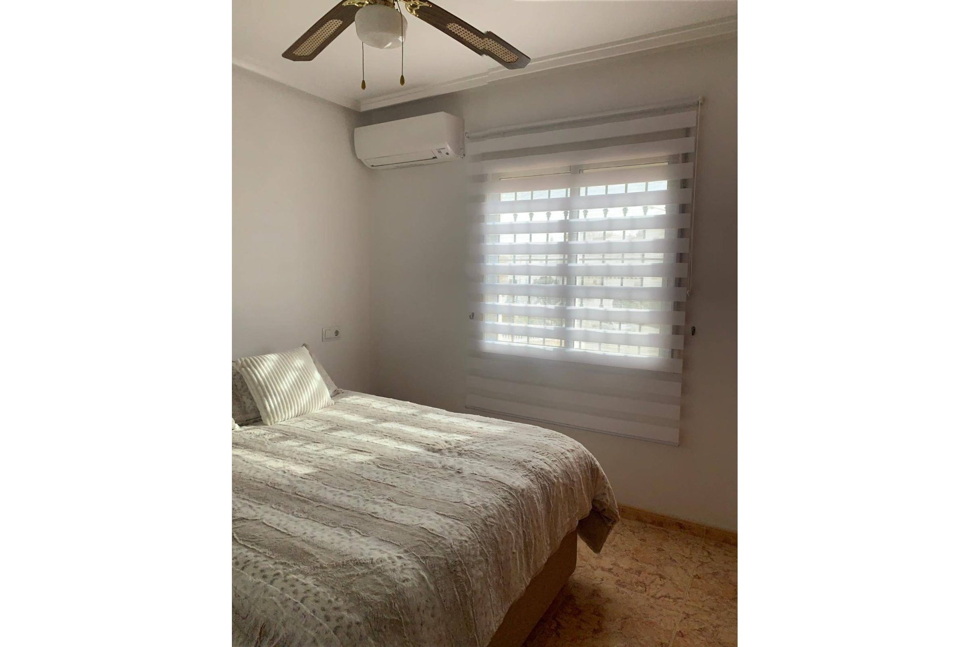 Resale - Villa -
Orihuela Costa - Las Filipinas
