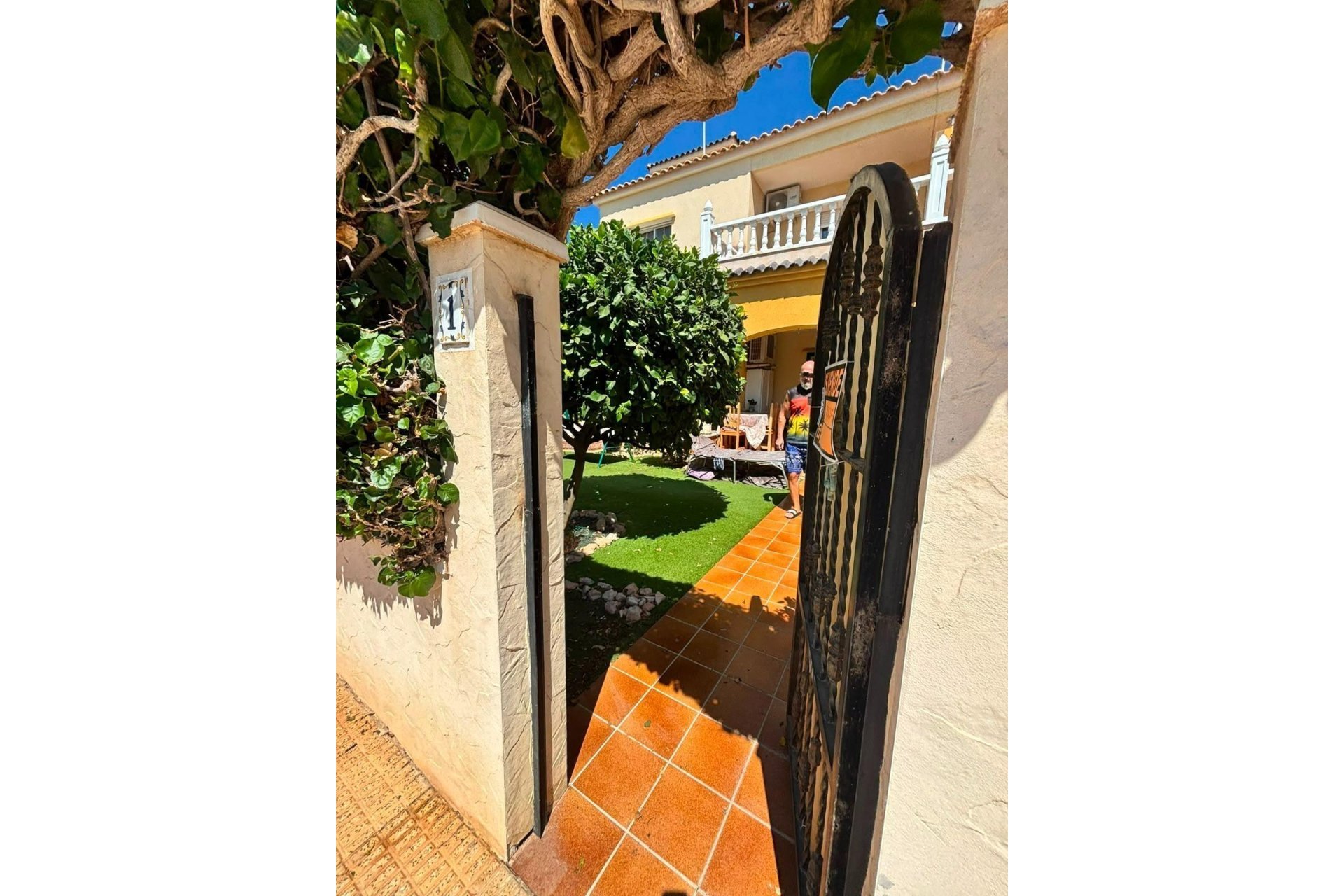 Resale - Villa -
Orihuela Costa - Lomas de Cabo Roig