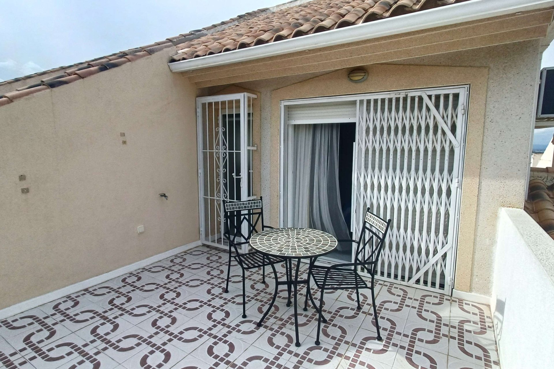 Resale - Villa -
Rojales - Inland