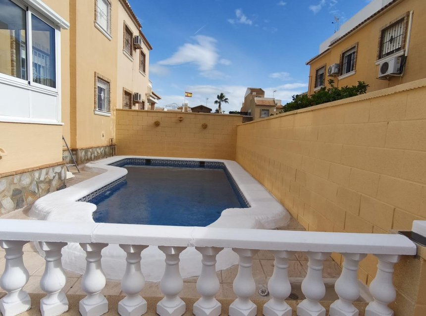 Resale - Villa -
Rojales - Lo Marabú