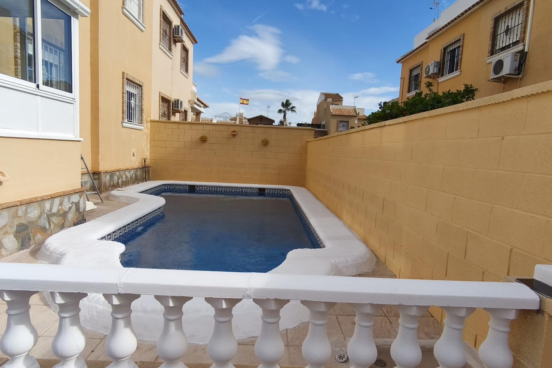 Resale - Villa -
Rojales - Lo Marabú