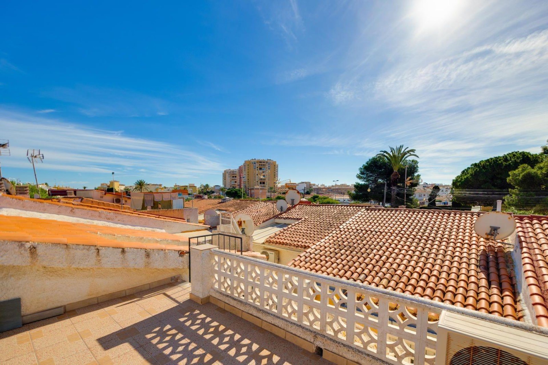 Resale - Villa -
Torrevieja - Calas Blanca