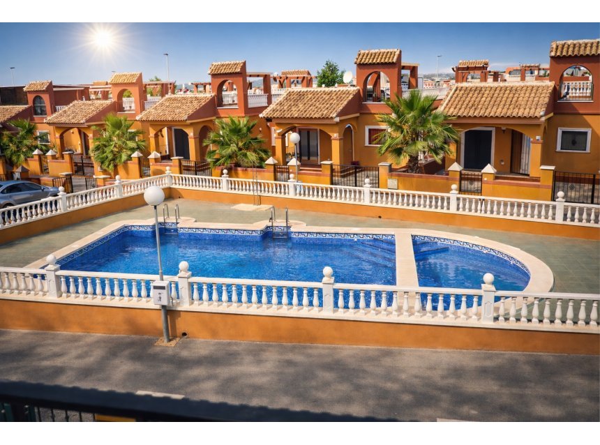 Resale - Villa -
Torrevieja - Costa Blanca