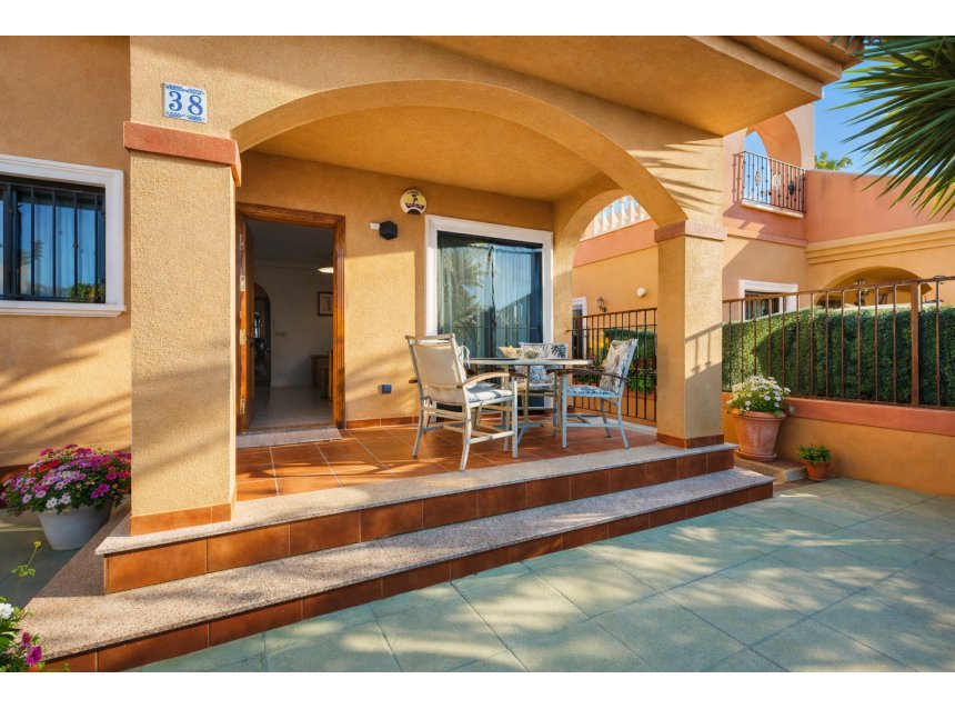 Resale - Villa -
Torrevieja - Costa Blanca