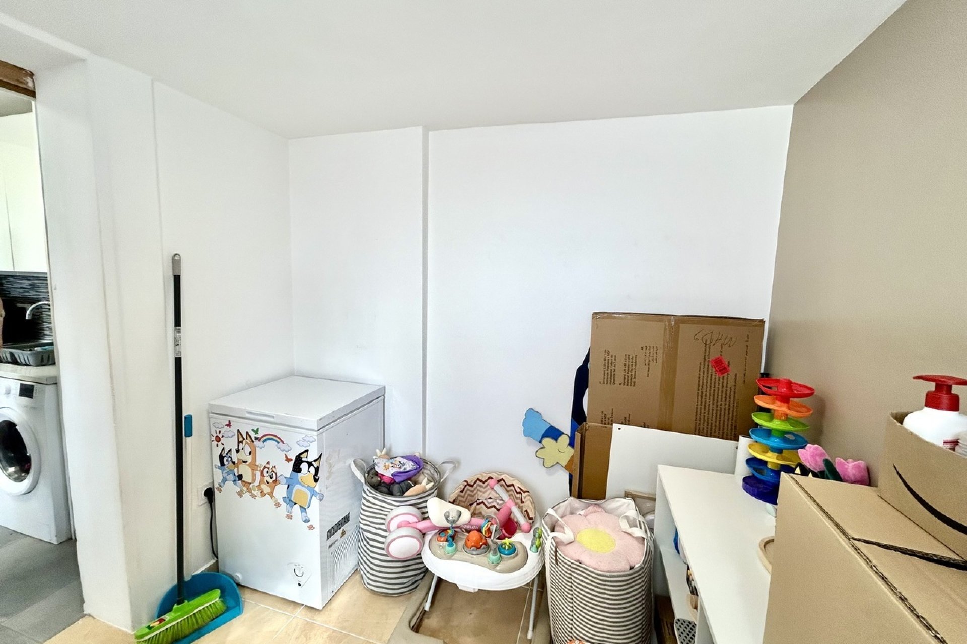 Resale - Villa -
Villamartin - Costa Blanca