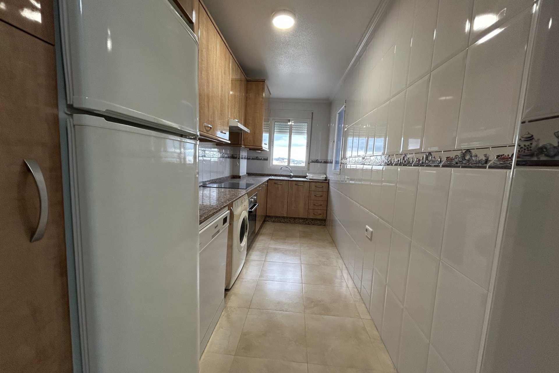 Reventa - Apartment -
2778 - Inland