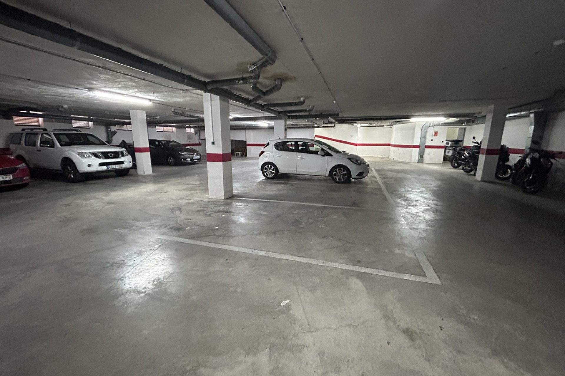 Reventa - Apartment -
2778 - Inland